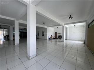 Bán nhà phố siêu hiếm bình chánh nhà 4 tầng, ngang khủng 12m, diện tích 814.7m2 chỉ 30 tỷ