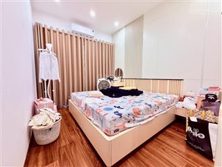 Bán nhà đường hồng tiến nguyễn văn cừ phân lô ôtô tránh, dân trí cao, ở sướng, 48m, nhỉnh 8tỷ xíu