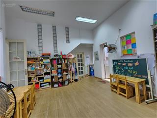 Bán nhà riêng tại phố xuân diệu, 200m2, đường 2 ô tô, kinh doanh. giá 42,5 tỷ