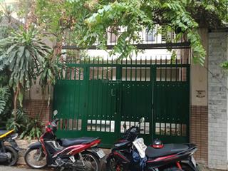 Bán nhà đường cầm bá thước, p7, phú nhuận.4.9 x 28m, 4 tầng, giá 28 tỷ.  0916 969 ***(a bảo)