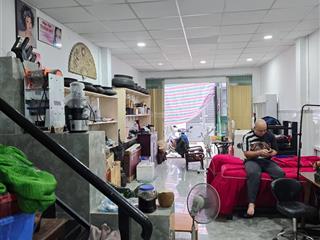 Hàng đầu tư, 57m2, 1 trệt 1 lầu, đối diện đại học, cạnh khu cnc, nở hậu, dễ cho thuê