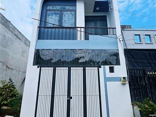 Nhà 2 tầng, 65m2 hoàn công đủ, sổ riêng, 4 phòng ngủ, hẻm 6m sát vành đai 3