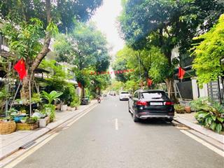 Bán gấp nhà liền kề vip thanh liệt, phân lô vỉa hè, ô tô tránh, vị trí cực đẹp 83m2*4t chỉ 20 tỷ