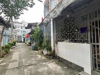 Bán nhà thủ đức  dt 70m2 (5mx14m)  chỉ 3.8 tỷ chốt, đường bình chiểu  sổ hoàn công, 3 pn