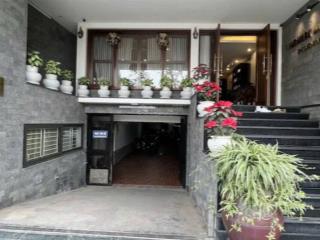 Siêu phẩm ba đình, mp ngũ xã  tòa nhà 235m2 x 10 tầng x 8m mặt tiền  dòng tiền 7 tỷ/ năm