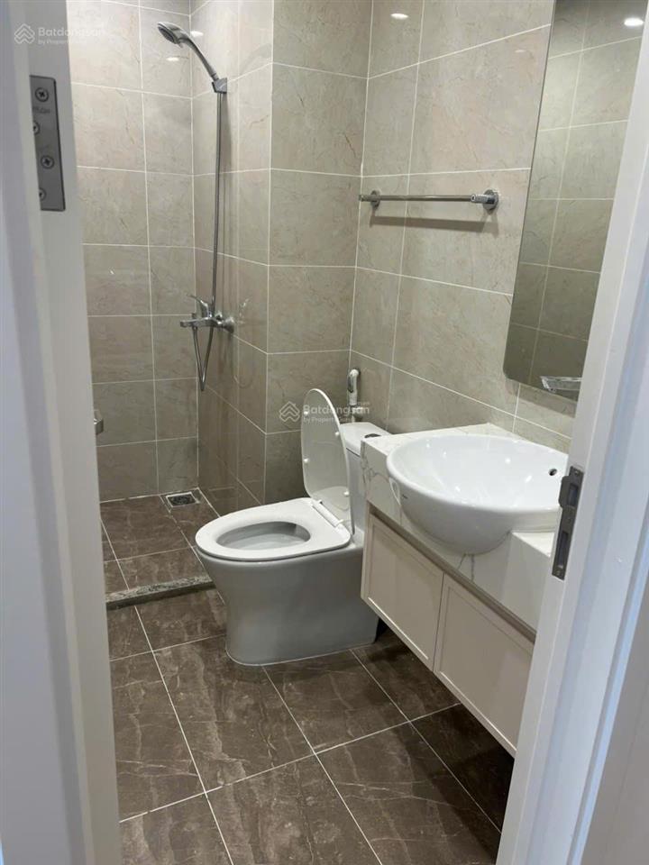 Mình chính chủ cho thuê nhà hoàn thiện đẹp 3 tầng 3pn, giá hot chỉ từ 10 triệu/tháng bao phí