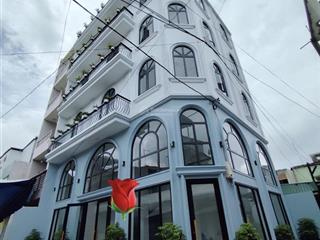 Toà nhà văn phòng 5 tầng, 2 mặt tiền, có thang máy, giá 12,9 tỉ (mới xây)