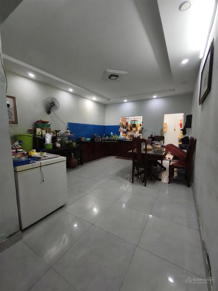 Nhà đẹp 3 lầu, tân chánh hiệp gần làng đh, dt 90m2 (4,5x20m) hẻm ô tô thông, giá tốt