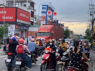 Mt nguyễn ảnh thủ, q12, (7,6x25) giá chưa tới 100triệu/m2