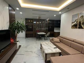 Bán căn rộng 3 phòng ngủ full đồ view sông hồng, sân golf sổ đỏ sang tên
