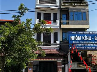 Cho thuê nhà riêng 4tầng đẹp xuất sắc tại liên mạc, bắc từ liêm 100m²,full nội thất,giá chỉ 10tr