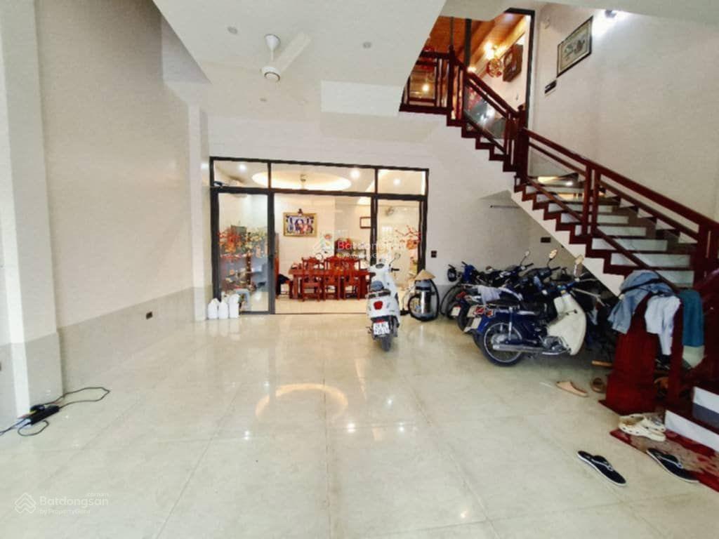 X8 nguyên khê đông anh mặt phố phân lô kinh doanh ô tô dừng đỗ dân trí cao an sinh tốt