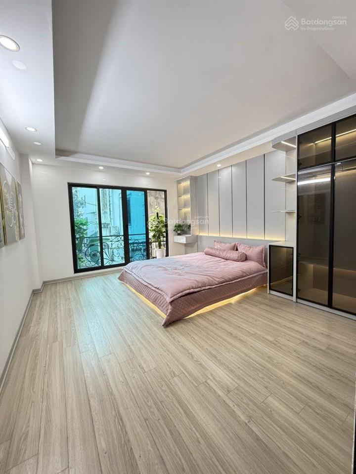Bán nhà kim giang dt 36m2, 4 tầng. giá 6,15 tỷ. ô tô gần