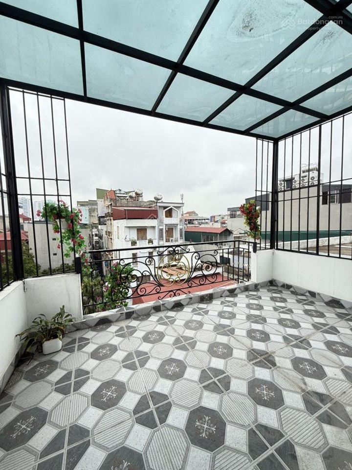 Bán nhà kim giang dt 36m2, 4 tầng. giá 6,15 tỷ. ô tô gần