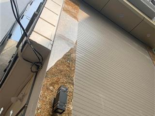 Bán nhà mỹ đình nam từ liêm hà nội đầy đủ công năng tiện ích. dt 30.2m2 5t, mt 3.7m. pn3. giá 6.4tỷ