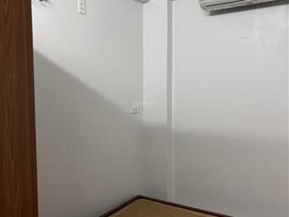 Chính chủ cho thuê nhà riêng 33m2, 3 tầng nội thất cơ bản tại lò đúc, hà nội