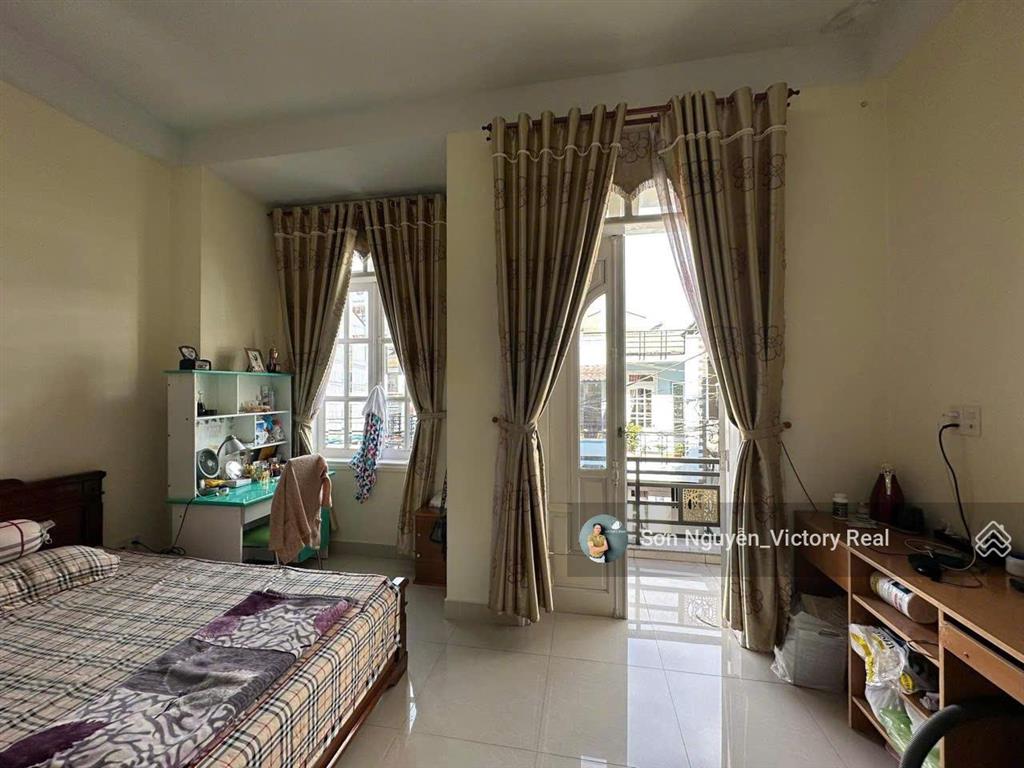 Bán nhà riêng tại nguyễn lương bằng, 9,5 tỷ, 98m2, 4pn, 5wc, cạnh khu hoà bình, hồ xuân hương