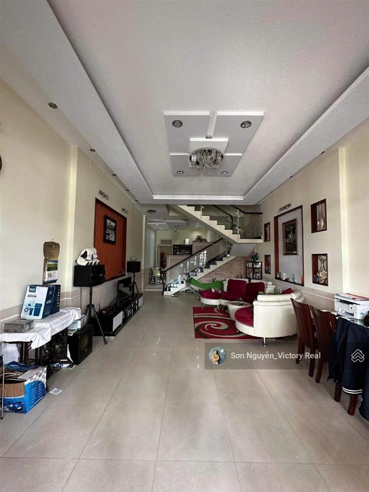 Bán nhà riêng tại nguyễn lương bằng, 9,5 tỷ, 98m2, 4pn, 5wc, cạnh khu hoà bình, hồ xuân hương