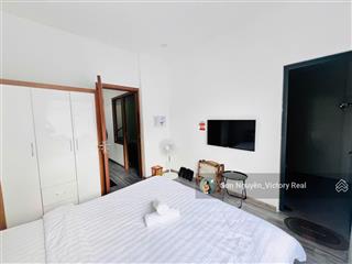 Cần bán nhàhẻm xe hơi, nguyễn trung trực, p.03, tp. đà lạt  hồ xuân hương 3 phút đi xe.
