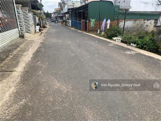 Bán nhà 2 mặt tiền đẹp như mơ  khu vực dân cư sầm uất  phường 12, đà lạt
