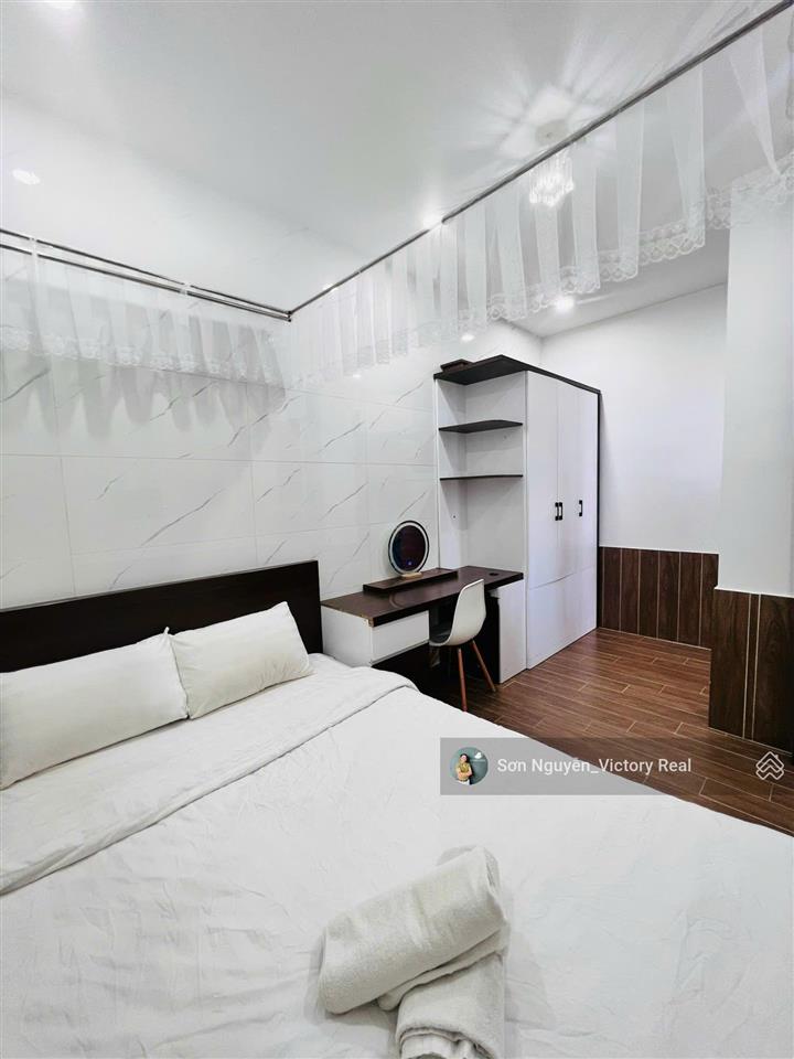 Cần bán khách sạn/chdv hẻm xe hơi đường trần lê, p. 04, đà lạt