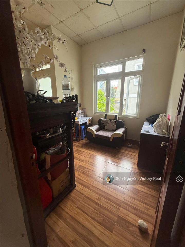 Cần bán gấp nhà đẹp trung tâm đà lạt hẻm xe hơi, khu dân trí cao, chỉ 5.5 tỷ