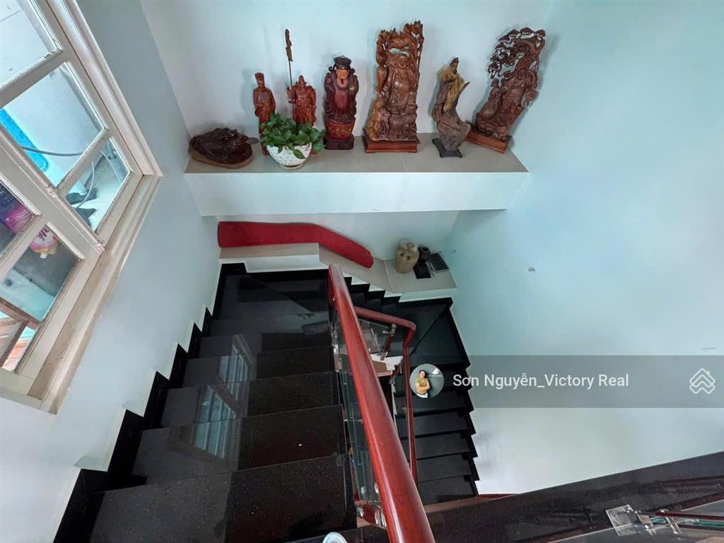 Nhà phố hẻm xe hơi, p.6, đà lạt diện tích 97.17m², có hầm ô tô đường rộng giá chỉ 9.9 tỷ