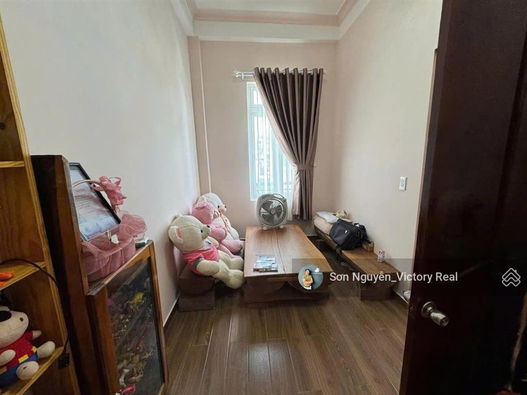 Nhà phố hẻm xe hơi, p.6, đà lạt diện tích 97.17m², có hầm ô tô đường rộng giá chỉ 9.9 tỷ