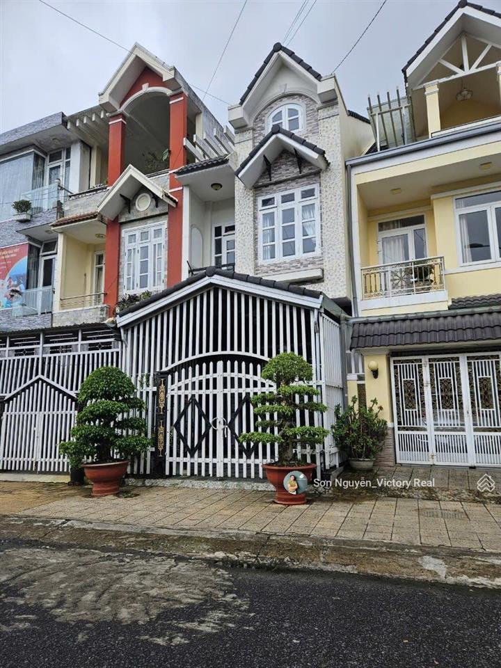 2 mặt tiền trung tâm p.5 đường hoàng diệu rộng 76,5m² kinh doanh đỉnh