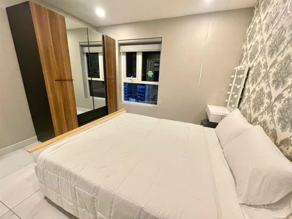 Chủ nhà kẹt tiền bán nhanh officetel  chcc kingston residence. chốt nhanh 0833 755 *** zalo