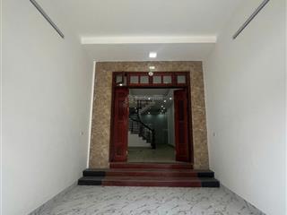 Mặt ngõ 67 cầu cốc  kinh doanh sầm uất  nhà đẹp sẵn ở