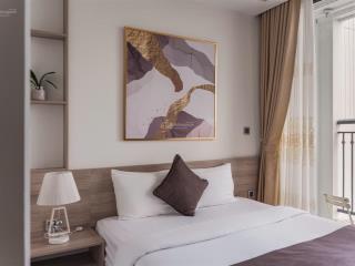 Tôi người quen chủ nhà cần bán gấp ch studio, 26m2 sẵn hđ thuê 9tr hướng mát tại vinhomes green bay
