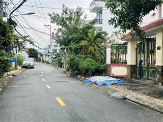 Đất mt gần đường lê văn việt, 114m2, ô tô tránh, giá 7.x tỷ