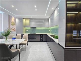 Bán nhà đẹp nguyễn đình chiểu hẻm 6m 3 tầng sân xe hơi giá chỉ 4 tỷ 690 triệu