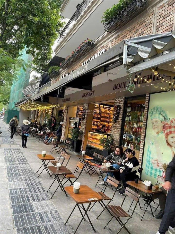 Cho thuê nhà mặt phố bát sứ  dt 30m2  mt 4m  giá 18tr  vị trí đắc địa