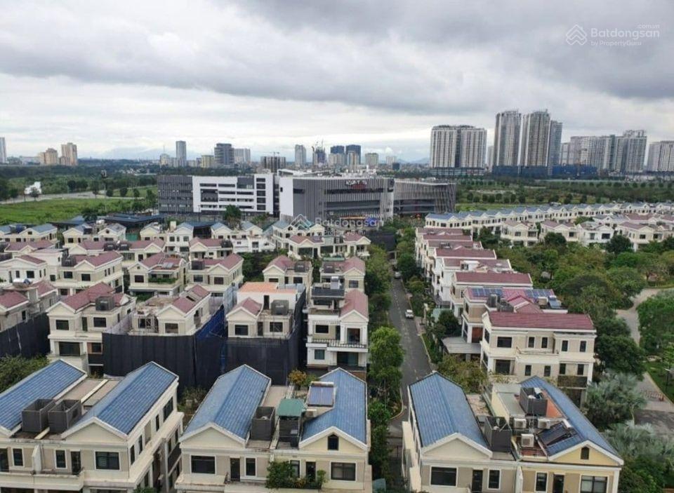 Chính chủ cần tiền bán biệt thự 220m2 starlake tây hồ tây gần hồ điều hòa, mặt tiền 15m