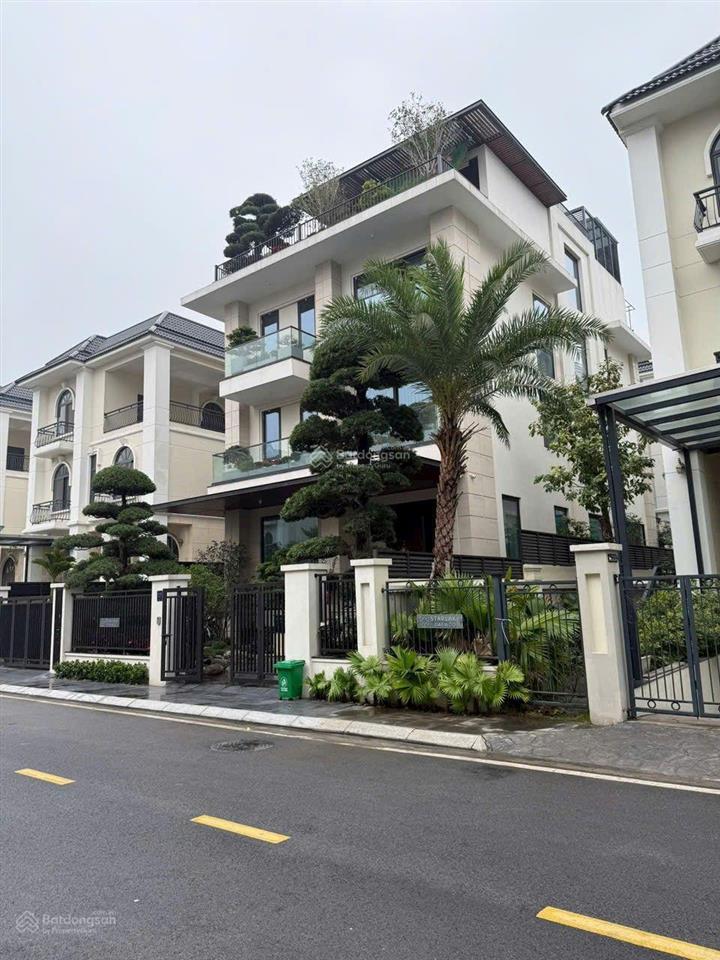 Chính chủ bán biệt thự đơn lập starlake tây hồ tây 320m2 xây 3.5 tầng+hầm, thang máy, sổ đỏ