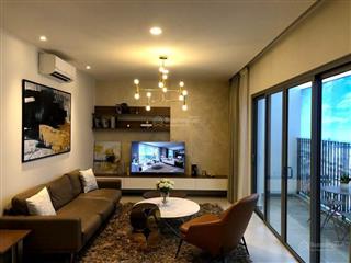 Chính chủ gửi bán căn 3pn 96m2 kosmo tây hồ full nội thất, tầng đẹp, giá hợp lý, sổ đỏ