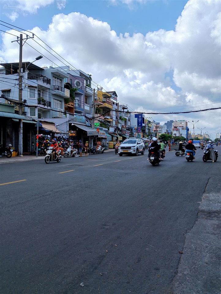 Bán nhà cấp 4 đường nguyễn văn luông quận 6  diện tích khủng 115m2  ngang 6,7m, chỉ nhỉnh 7. x tỷ