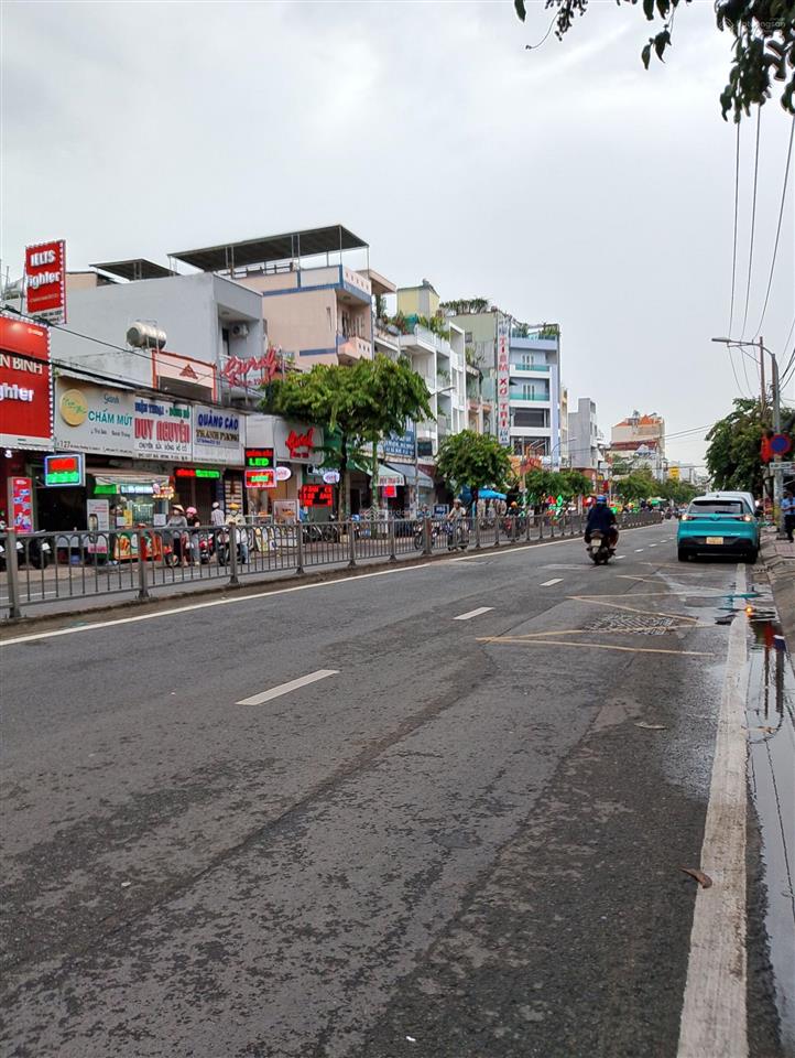 Bán nhà bà hom quận 6 ngay chợ phú lâm hẻm 4m thông 82m2 nhỉnh 5 tỷ