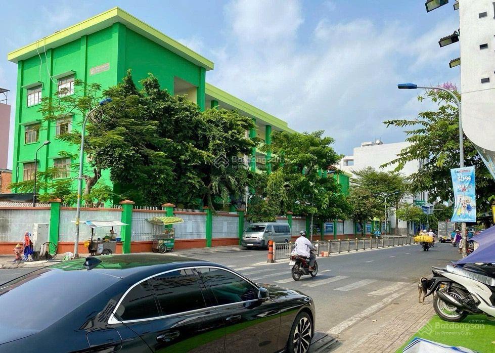 Nhà phạm văn chí  quận 6  73m2  5pn  5wc  hẻm thông  chỉ 6. x tỷ