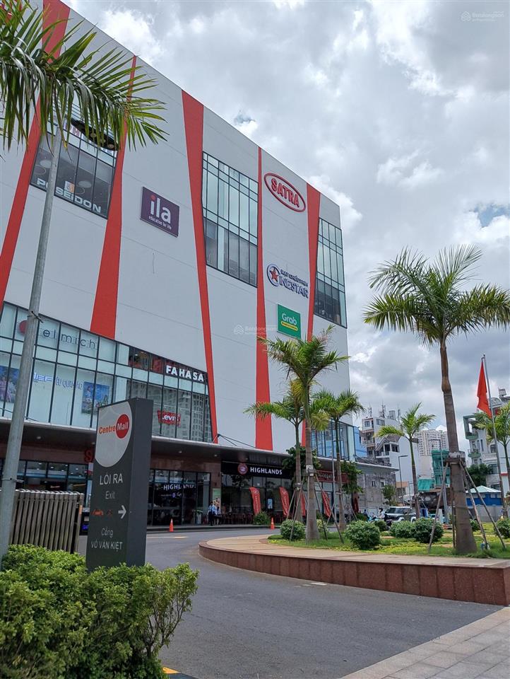 Bán nhà đường hậu giang trung tâm hành chính q. 6  ngang 7.7m khủng  dt 96m2  chỉ 8.x tỷ