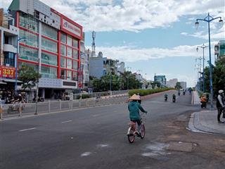 Bán nhà đường hậu giang trung tâm hành chính q. 6  ngang 7.7m khủng  dt 96m2  chỉ 8.x tỷ