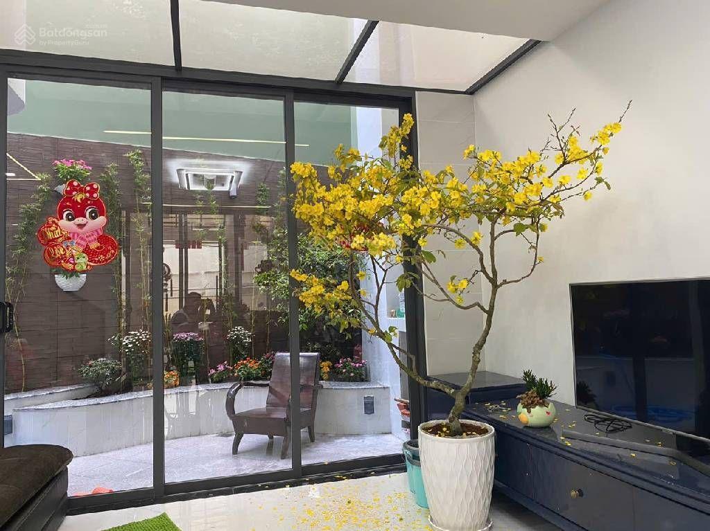 Nhà hoàng lê kha  quận 6  86m2  nhà đẹp  5 tầng  chỉ 8.x tỷ