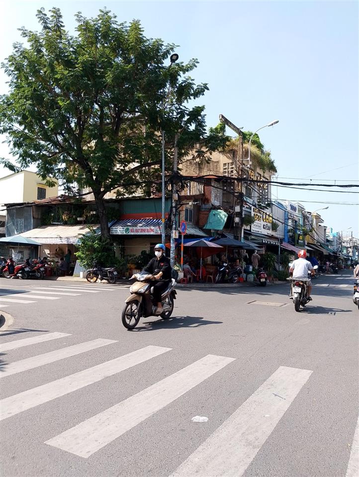 Bán nhà đường phan văn khỏe trung tâm hành chính q6 gần chợ lớn, chợ kim biên  hẻm xe hơi