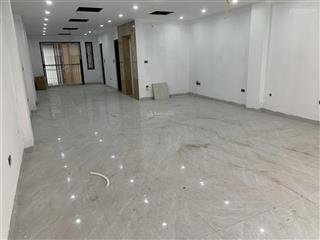 Cho thuê nhà 7 tầng , làm văn phong, phòng khám , spa , tiệm váy cưới , dt 90m thông sàn ,
