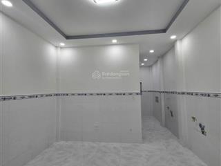 Khó tìm gần tân phú xe hơi nhà mới giá thiếu nhi 2đồng95 trệt+lầu