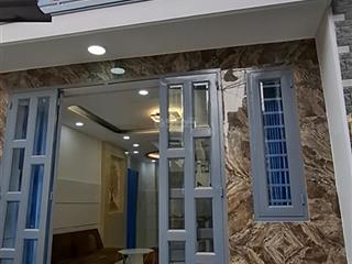 Gấp bán nhà mini 2,789 tỷ 30m2 (4.1x7.5) 2 tầng mới 100% ngay ngã 4 bốn xã