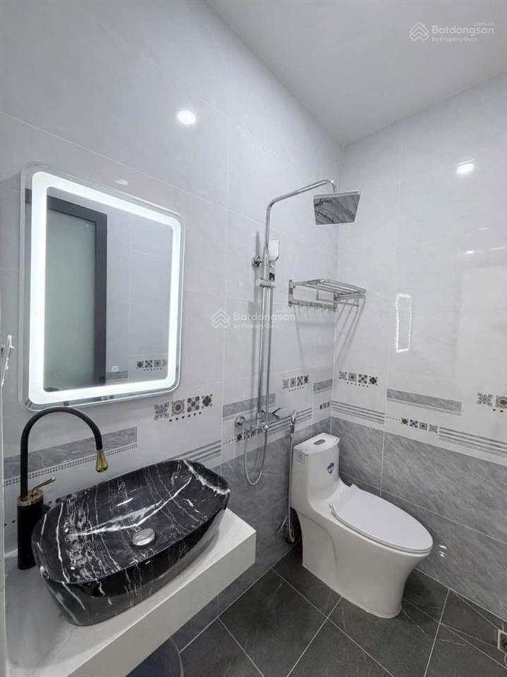 Bán gấp siêu phẩm nguyễn hữu tiến tân phúđường 12m 64m2 (416)4tầng thiết kế cực đẹp