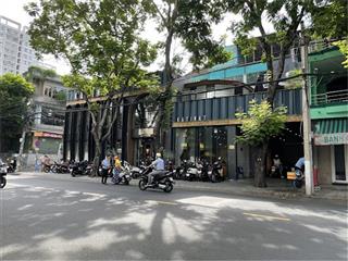 HXH thông, nở hậu 4.3m, 4 tầng x 70m2, Nguyễn Hồng Đào, chỉ 9.9 tỷ